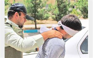 سرهنگ قلابی کرج بازداشت شد