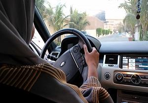 مردان سعودی به زنان راننده حمله ور شدند+ فیلم