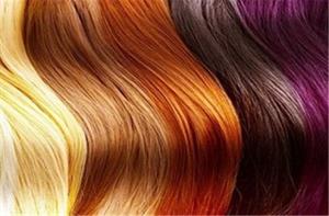6 اشتباه زنان هنگام رنگ کردن مو در خانه!
