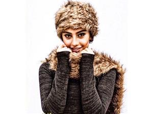 کت زمستانی خانم بازیگر پرحاشیه در یک مراسم+عکس