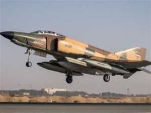 جنگنده آموزشی در اصفهان سقوط کرد