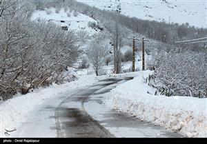 بارش برف در جاده‌های 7 استان 