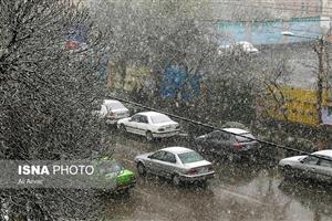 نفوذ توده هوای سرد به کشور/بارش برف در پایتخت

