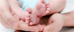 لمس والدین، پاسخ های درد در مغز نوزادان را کاهش می دهد