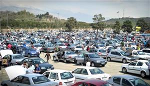بازار خودرو در سراشیبی سقوط قیمت ها و گرفتار در رکود