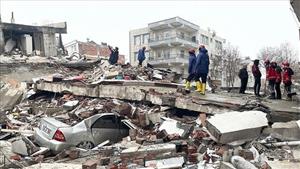 آخرین خبرها از زلزله ترکیه و سوریه؛ شمار کشته‌ها در مرز ۵۰۰۰ نفر/ خطر شیوع بیماری‌های عفونی