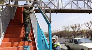 ایمن سازی و زیباسازی ۵۲ دستگاه پل عابر پیاده در منطقه ۲۱

