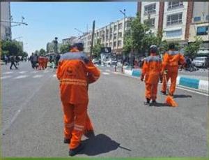 ماموریت بیش از ١١٠ نیروی پاکبان و‌کارگر برای پاکسازی و نظافت محور انقلاب و دانشگاه تهران