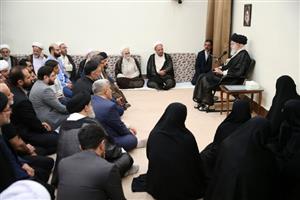 حضرت آیت الله خامنه‌ای: مشارکت مردم برای نظام جمهوری اسلامی، پشتوانه است