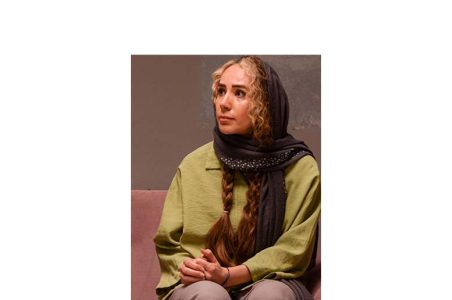 نمایش «دالان» به نویسندگی و کارگردانی زهره ‌یحیایی