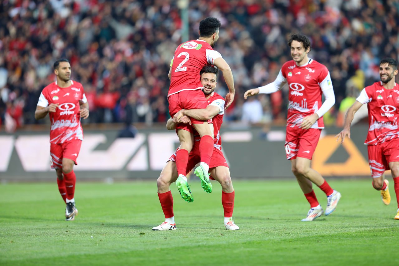 بازی پرسپولیس و تراکتور