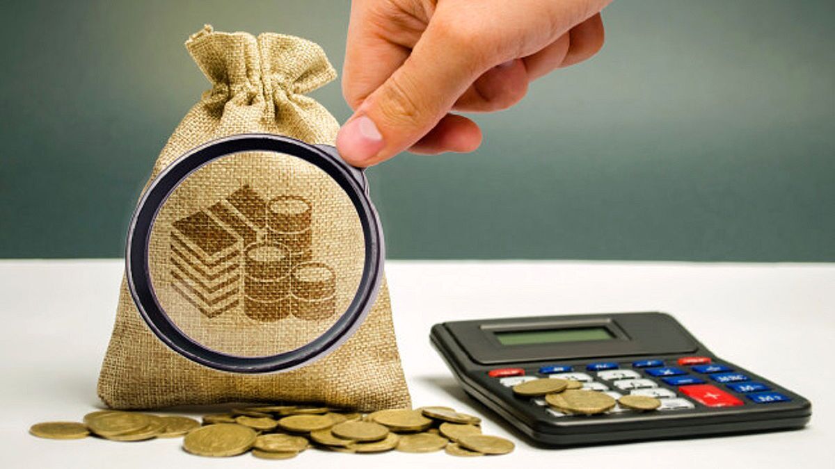 مالیات بر سوداگری؛ تیغ بر گلوی دلالان یا مُسَکّن اقتصاد؟