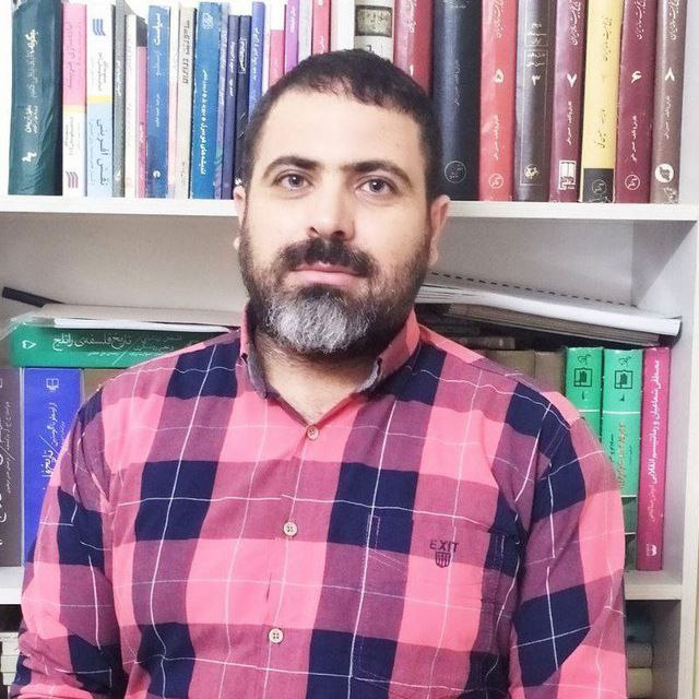 فرهاد قنبری