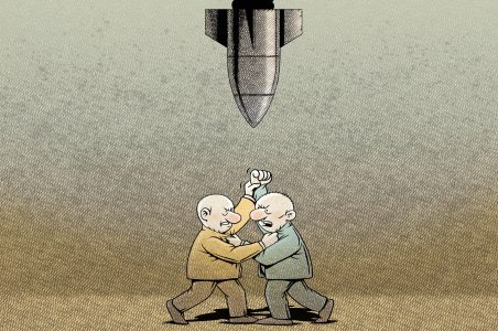 لزوم کنار گذاشتن اختلافات در شرایط جنگی